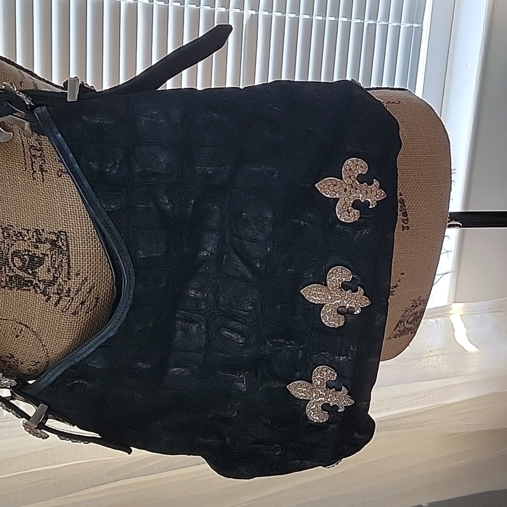 Raviani Leather Swarovski Crystal Purse